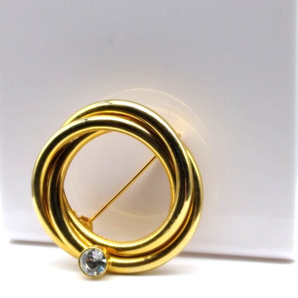 Vintage Polished Interlocking Rings Brooch in Gold Tone with Clear Crystal, Chic - Picture 1 of 4